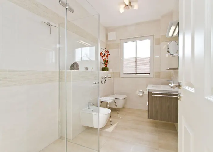 Duenenpalais App 21 *